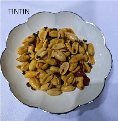 Kryddaðar hnetur Kryddaðar hnetur ristaðar ristaðar hnetur